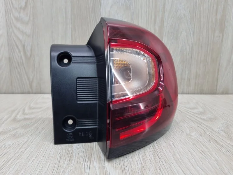 Фонарь наружный Renault Kaptur 265506738R, задний правый