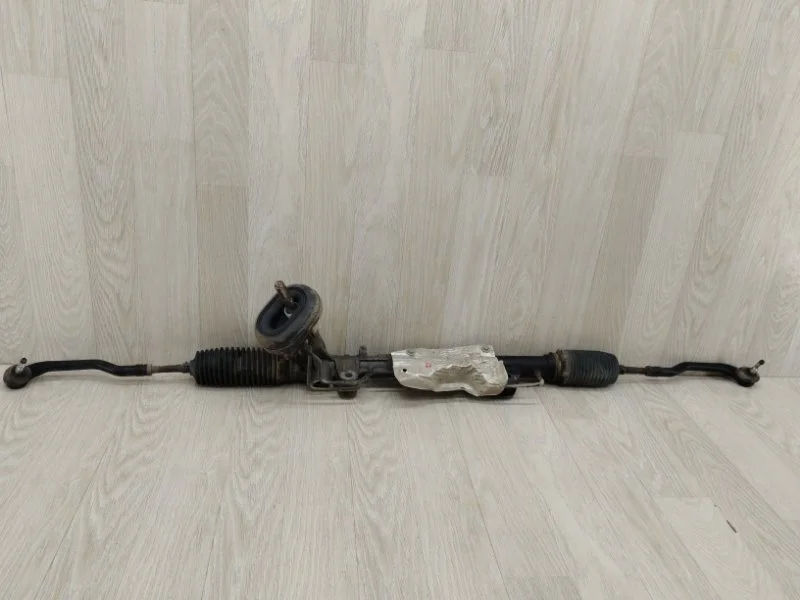 Рулевая рейка Nissan Terrano 490010125R D10