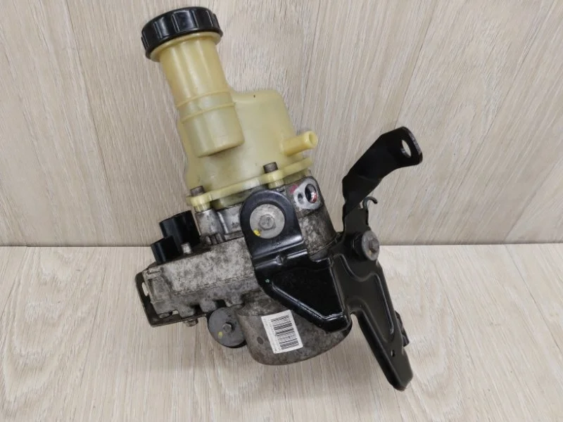 Насос гидроусилителя руля Renault Kaptur 491102845R