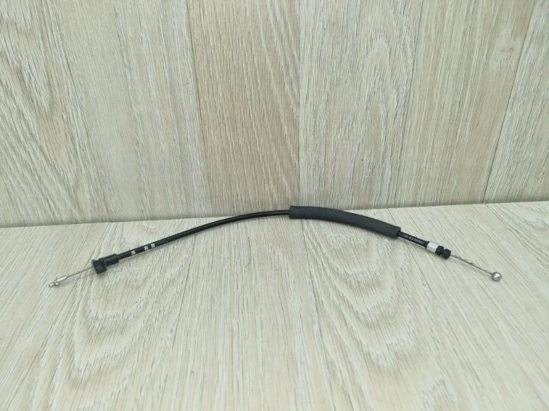 Трос замка двери Hyundai ix35 814102Y010, задний левый