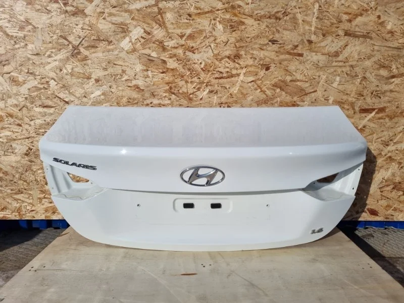 Крышка багажника Hyundai Solaris 69200H5000 2