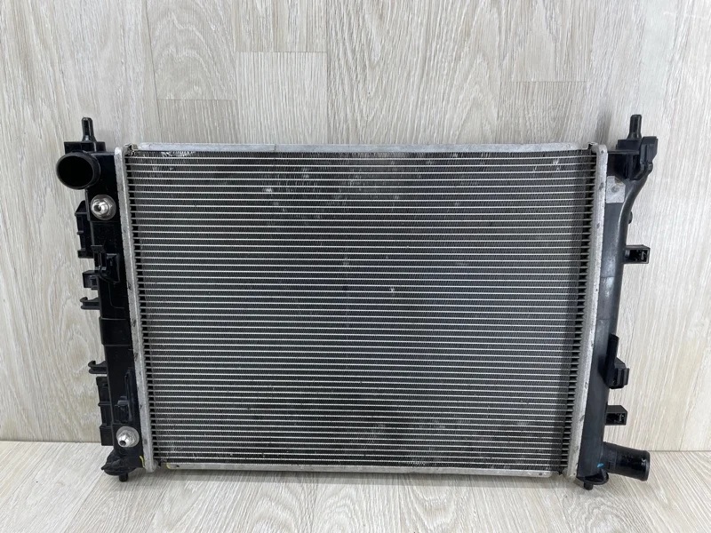 Радиатор охлаждения основной Hyundai Solaris 25310H5050 2