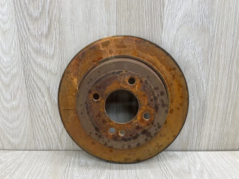 Диск тормозной Kia Rio 584110U300 3, задний