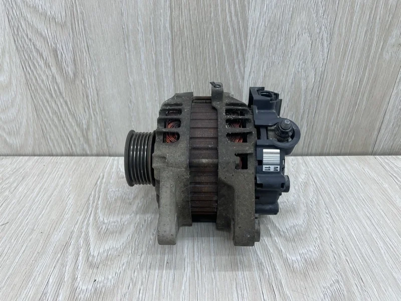 Генератор Kia Rio 373002B510 3
