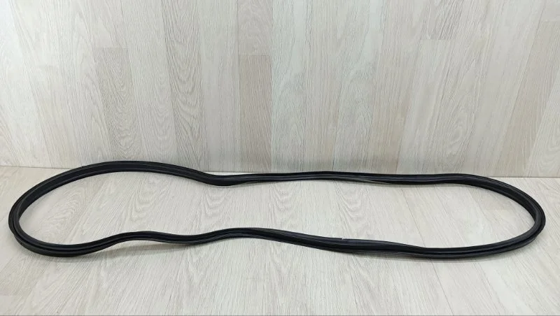 Уплотнитель проема багажника Kia Rio 873214Y000 3