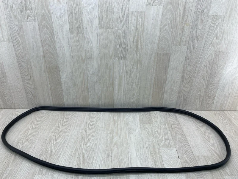 Уплотнитель проема двери Kia Ceed 82120A2000 JD, передний правый