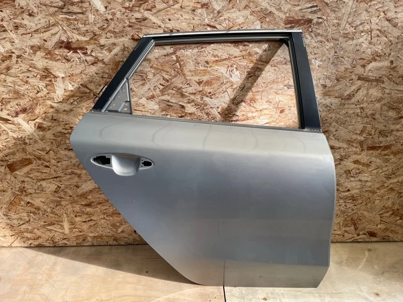 Дверь Kia Ceed 77004A2200 JD, задняя правая