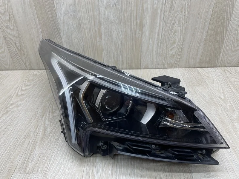 Фара Kia Rio 2020-н.в. 92102H0600 4, передняя правая