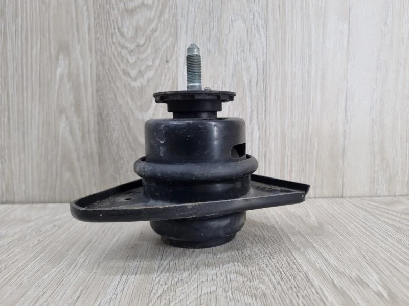 Подушка двигателя Kia Ceed 218100Q000 ED, правая