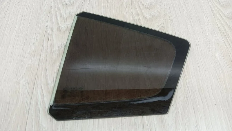 Стекло двери (форточка) Kia Cerato 83417A7010 YD, заднее левое