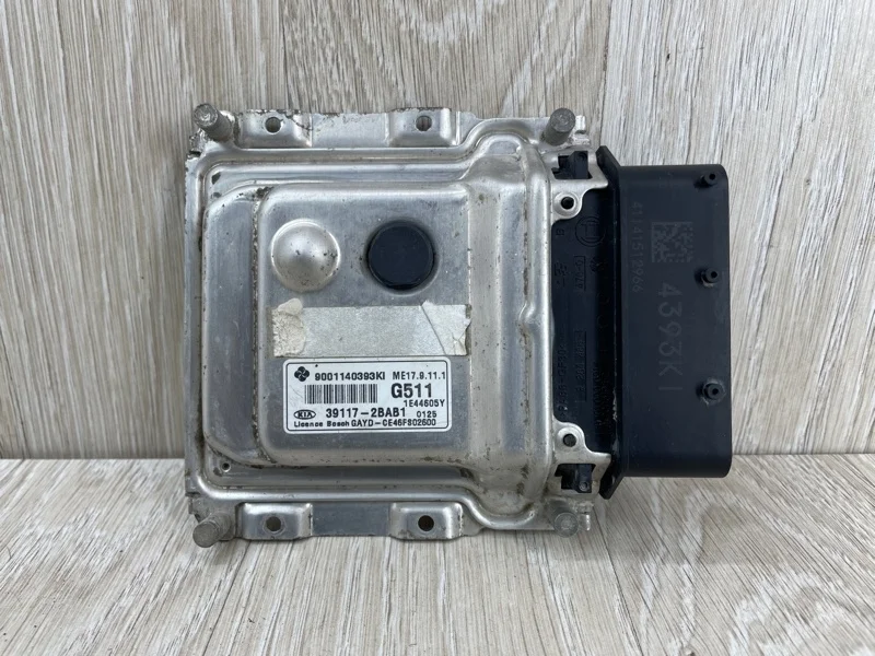 Блок управления двигателем Kia Cerato 391172BAB1 YD