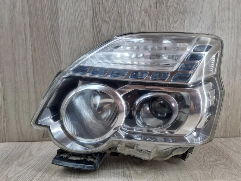 Фара Nissan X-Trail 260603UF2A T31, передняя левая