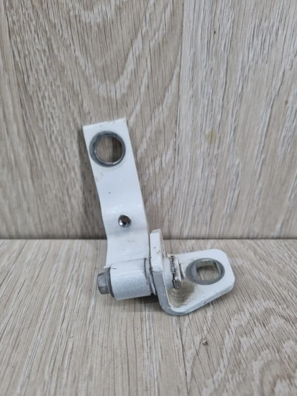 Петля двери Ford Focus 1879658 3, задняя левая