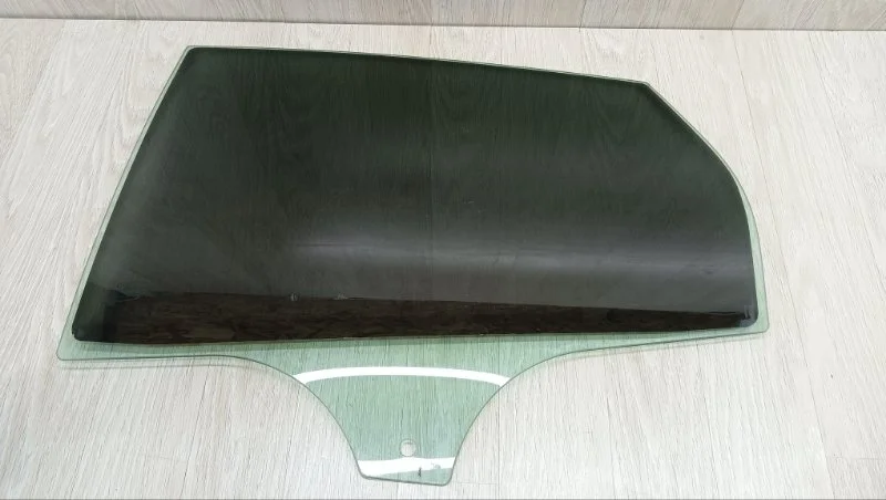 Стекло двери Ford Focus 1706322 3, заднее левое