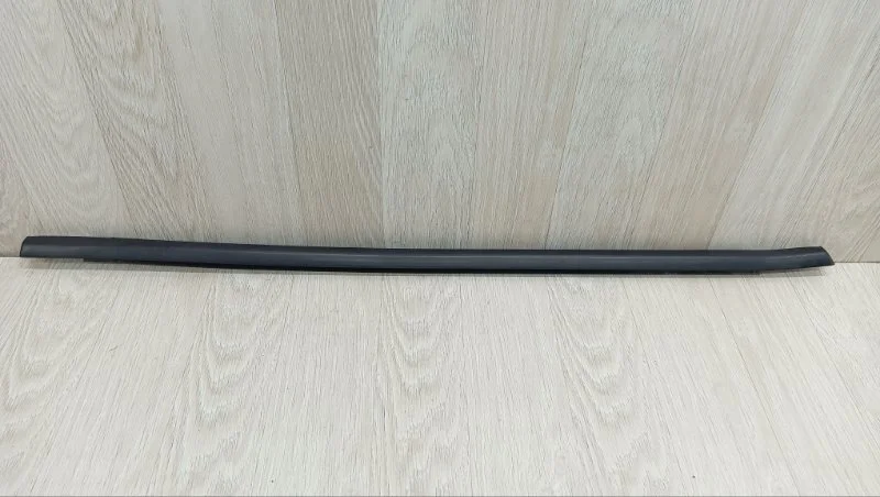 Молдинг стекла двери Ford Focus 1864246 3, задний левый