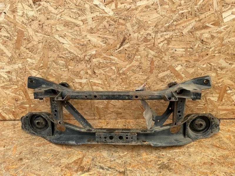 Балка подвески Ford Focus 1830929 3, задняя