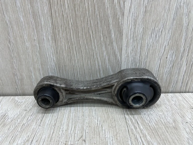 Подушка двигателя Лада Веста 112381035R, задняя