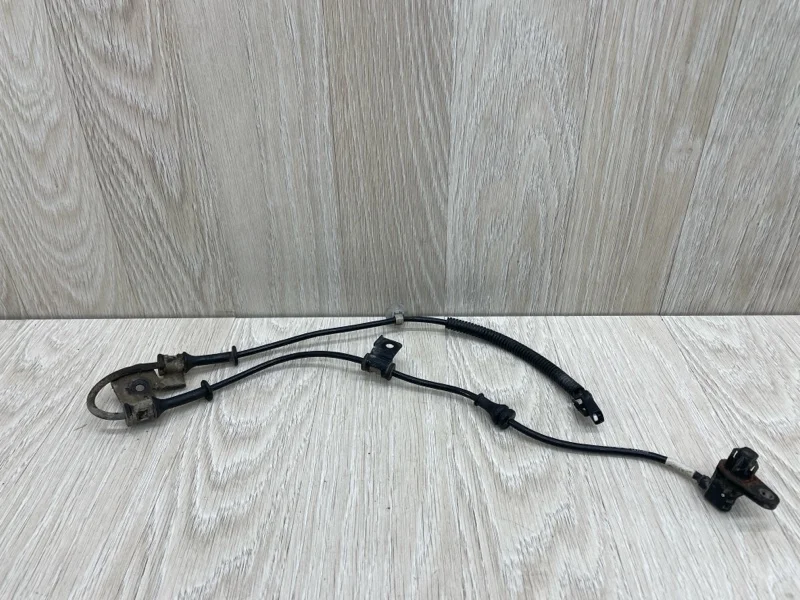 Датчик ABS Hyundai Solaris 956701R000 1, передний левый