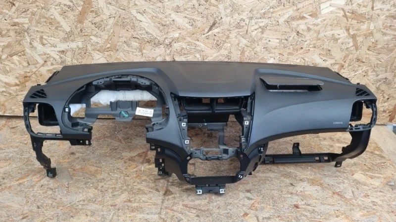 Торпедо Hyundai Solaris 847104L600RY 1