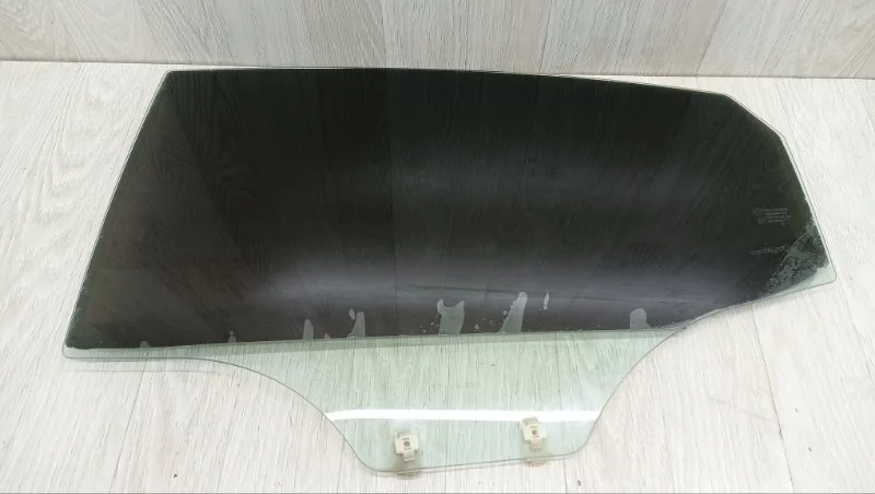 Стекло двери Kia Rio 834114X010 3, заднее левое