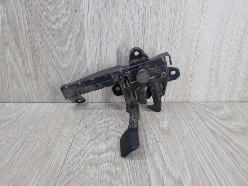 Замок капота Kia Rio 811304Y000 3