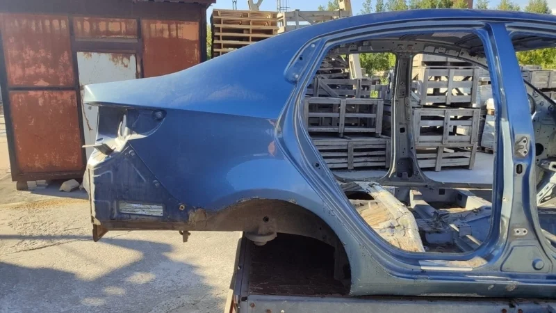 Крыло Kia Rio 715044YC00 3, заднее правое
