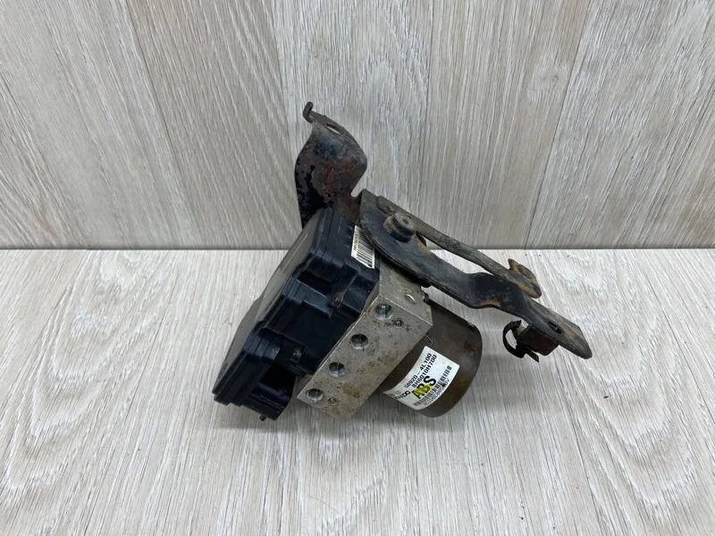 Блок ABS Kia Rio 589204L100 3