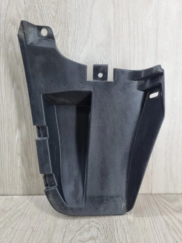 Пыльник бампера Toyota Corolla 5259112200 E150, задний правый