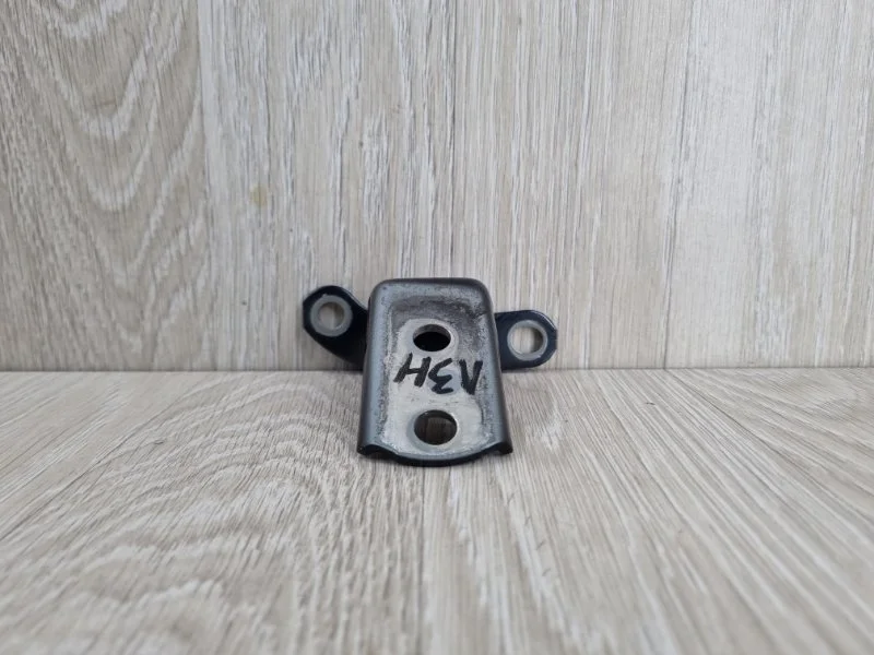 Петля двери Toyota Corolla 6878052031 E150, задняя левая