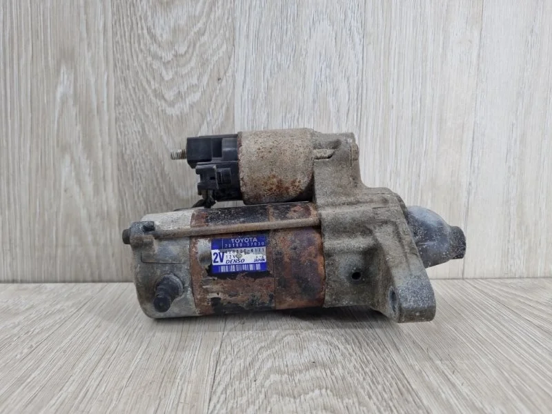 Стартер Toyota Corolla 2810037030 E150
