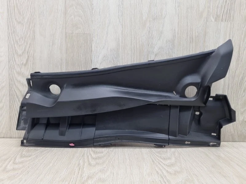 Жабо Toyota Corolla 5570912110 E150, левое