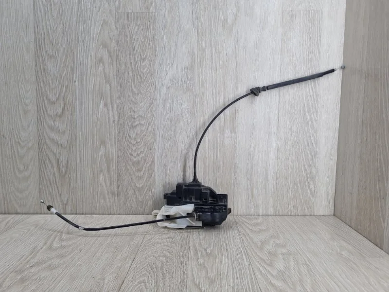 Замок двери Kia Ceed 814201H000 ED, задний правый