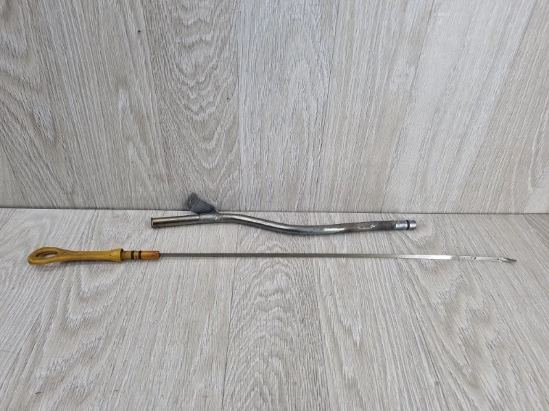 Щуп масляный ДВС Kia Ceed 266112B000 ED