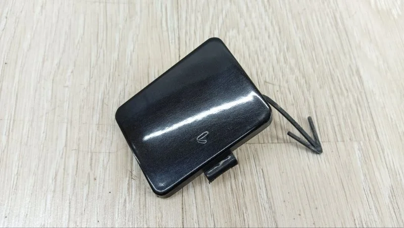 Заглушка буксировочного крюка Kia Ceed 866171H500 ED