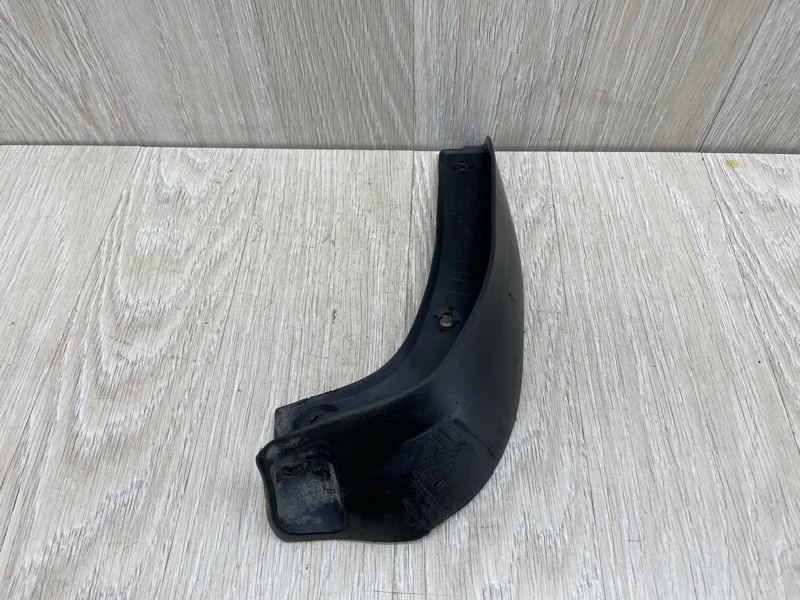 Брызговик Kia Ceed 868321H000 ED, передний правый