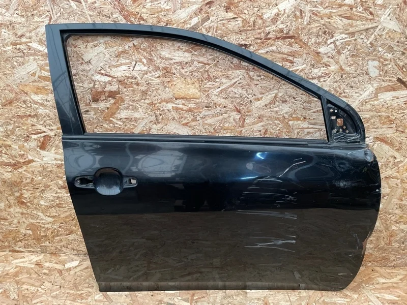 Дверь Toyota Corolla 6700112A30 E150, передняя правая