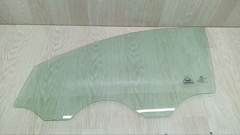 Стекло двери Kia Ceed 824111H020 ED, переднее левое