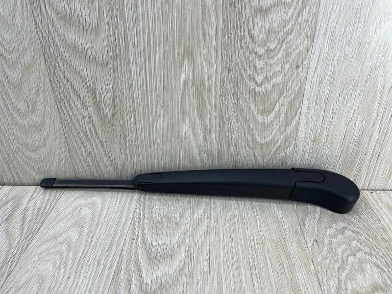 Поводок стеклоочистителя Kia Ceed 98811A2000 JD, задний