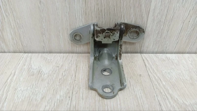 Петля двери Kia Ceed 793102E000 JD, передняя левая