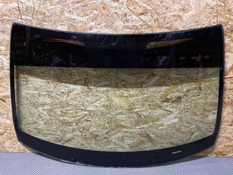 Стекло лобовое Kia Rio 86110H0000 4 FB 1.4