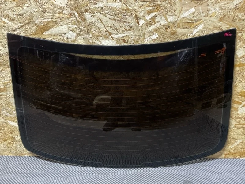 Стекло заднее Kia Rio 871104Y010 3