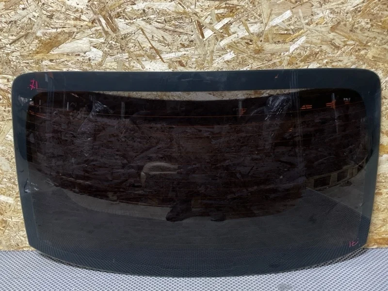 Стекло заднее Kia Rio 87110H0000 4 FB