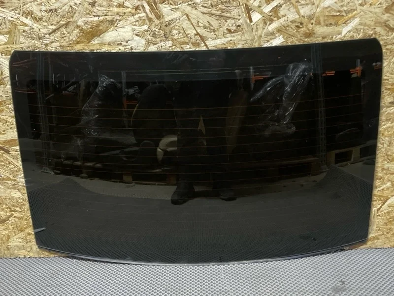 Стекло заднее Hyundai Solaris 87110H5000 2