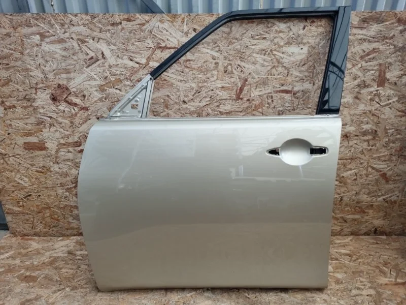 Дверь Nissan Patrol H010A1LAMA Y62, передняя левая