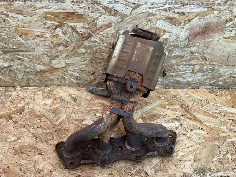 Коллектор выпускной Hyundai Solaris 285002BSB2 2