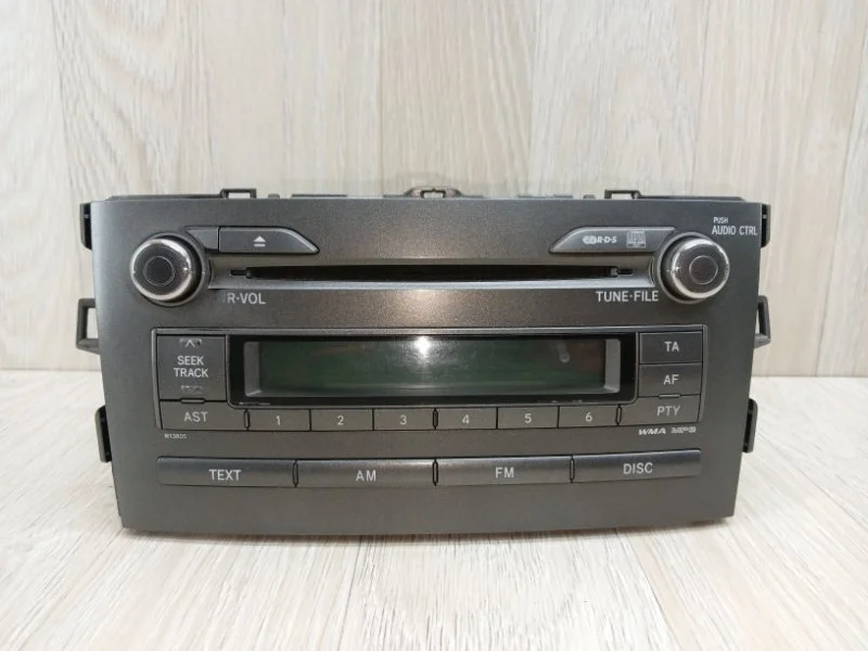 Магнитола Toyota Auris 8612002520 E150