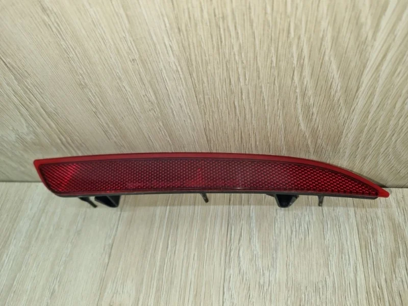 Отражатель в бампер Opel Astra 13262018 J, задний правый
