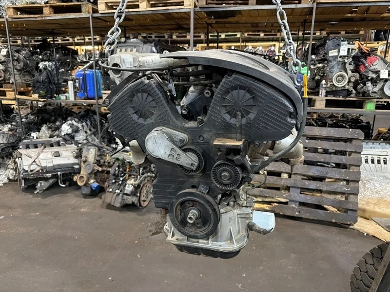 Двигатель Hyundai Santa Fe 2000-2008 2110137E00 G6BA 2.7