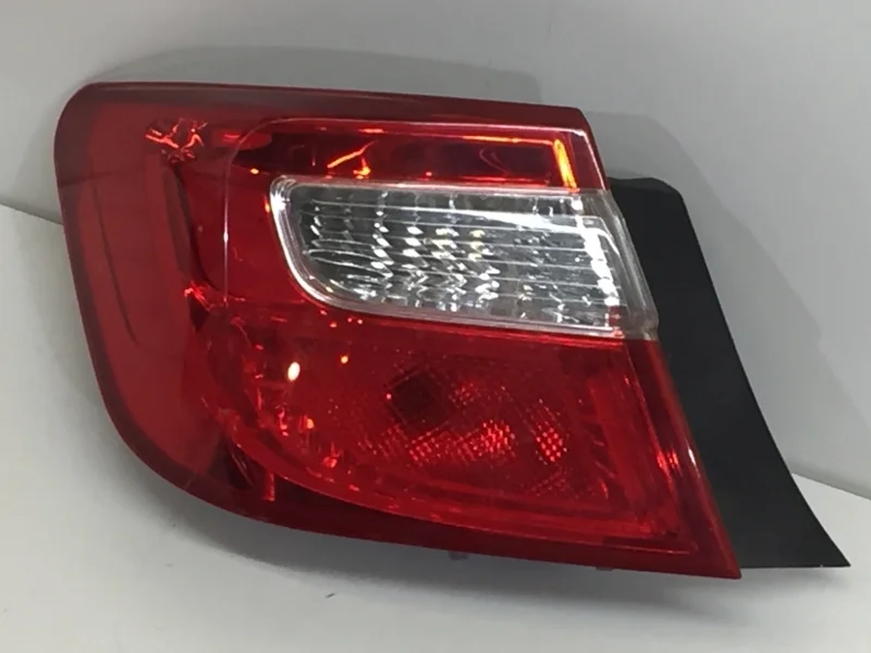 Фонарь внешний Toyota Camry 2011-2014 8156133550 XV50, задний левый