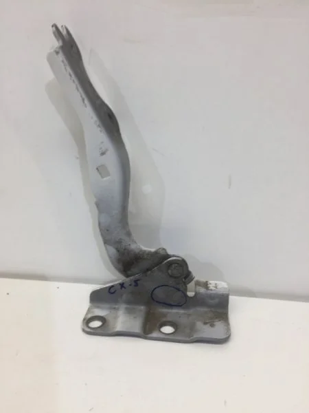 Петля капота Mazda CX-5 2011-2017 KD5352420 1, передняя левая Артикул: 2056